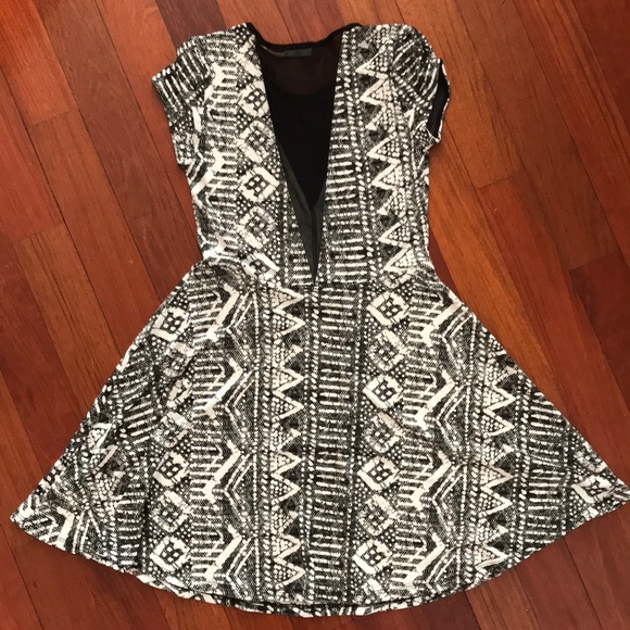 EUC! KIMCHI BLUE Party Dress - Picture 2 of 5